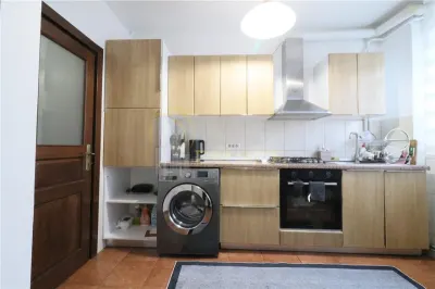 Apartament de 4 camere, etaj 1, Tatarasi, boxa in proprietate - foto 6