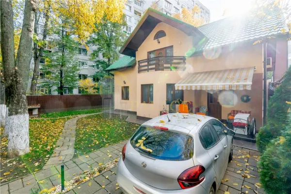 Casă 4 camere Iași - poza 2