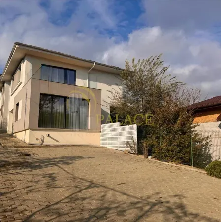 Casă 4 camere Iași - poza 1
