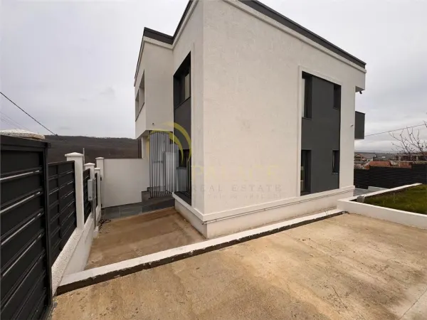 Casă 4 camere Rediu - poza 22