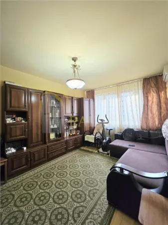 Apartament 3 camere București - poza 1