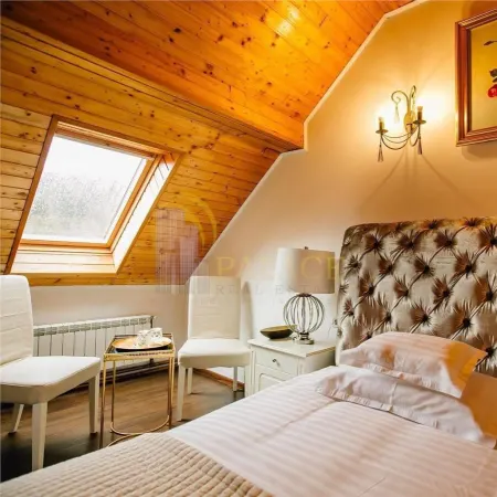 Casă 8 camere Sinaia - poza 11