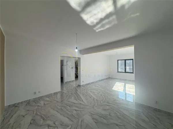 Casă 4 camere Miroslava - poza 7