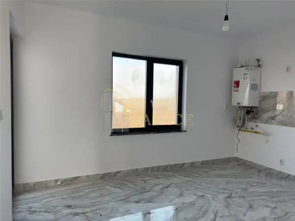 Casă 4 camere Miroslava - poza 9