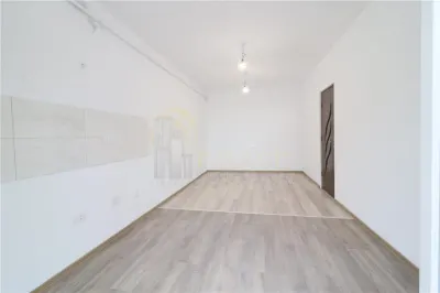 Apartament cu 4 camere, 89 mp PACURARI ALPHA BANK - foto 3
