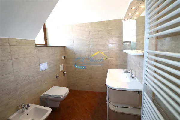 Casă 10 camere Câmpina - poza 19