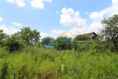 Casă 4 camere Magureni - poza 8