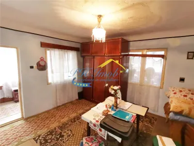 Casă 4 camere Magureni - poza 4