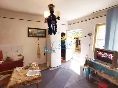 Casă 4 camere Magureni - poza 5