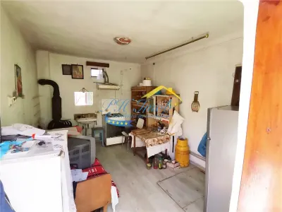 Casă 4 camere Magureni - poza 7