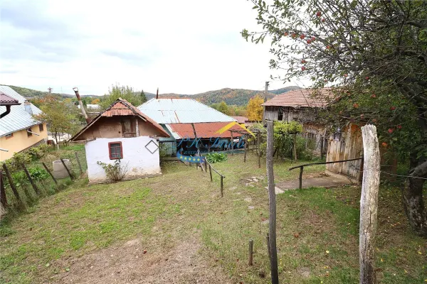 Casă 3 camere Alunis - poza 9