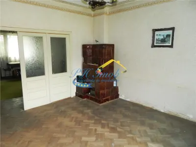 Apartament in Vila, de Inchiriat - foto 4
