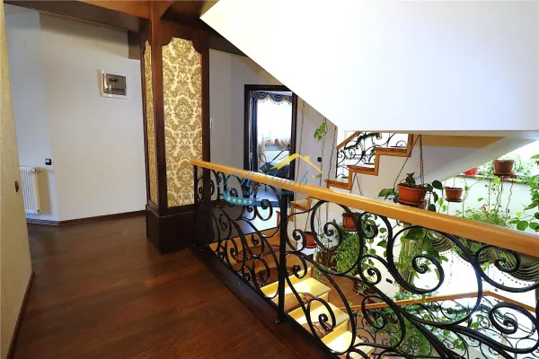 Casă 8 camere Valea Doftanei - poza 22