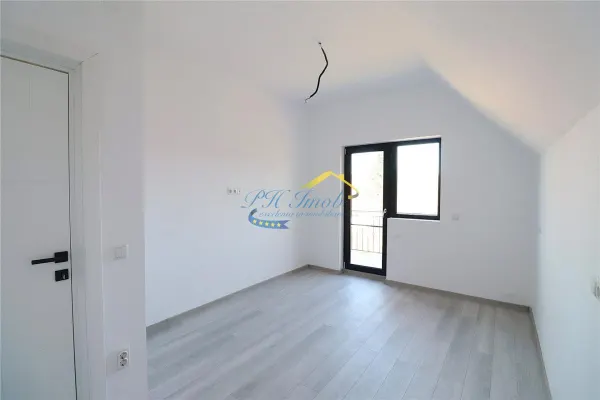 Casă 4 camere Brebu - poza 8