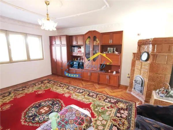 Casă 6 camere Banesti - poza 2