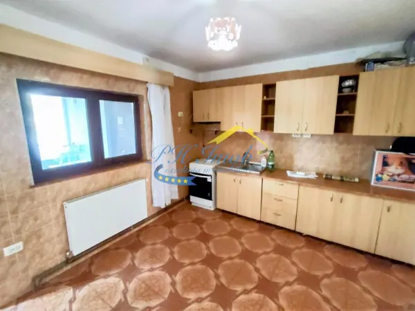 Casă 5 camere Magureni - poza 5