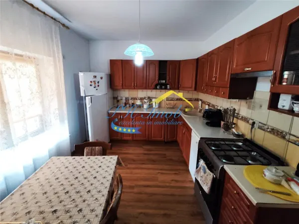 Casă 4 camere Breaza - poza 3