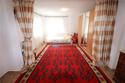 Casă 4 camere Magureni - poza 2