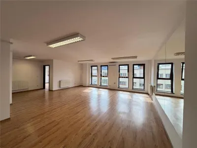 Spatiu de birouri disponibil spre inchiriere - foto 7