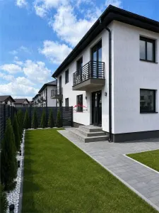 DUPLEX 4 CAMERE, IN CARTIER IZVOR LA 3.5 KM DE BRASOV - Tarlungeni