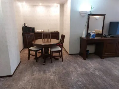 APARTAMENT 3 CAMERE, RENOVAT IN HOTELUL ALPIN, DIN POIANA BRASOV - foto 7