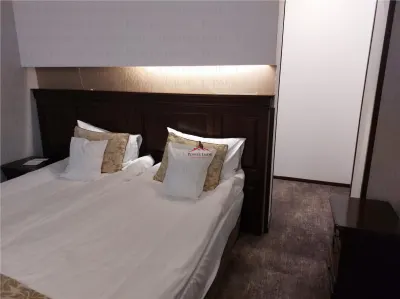 APARTAMENT 3 CAMERE, RENOVAT IN HOTELUL ALPIN, DIN POIANA BRASOV - foto 8