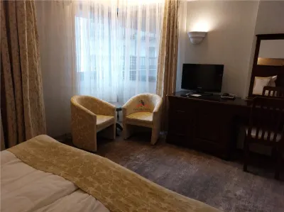 APARTAMENT 3 CAMERE, RENOVAT IN HOTELUL ALPIN, DIN POIANA BRASOV - foto 10