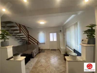 Casa tip duplex de inchiriat in Cristesti - foto 4