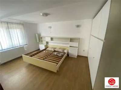 Casa tip duplex de inchiriat in Cristesti - foto 8