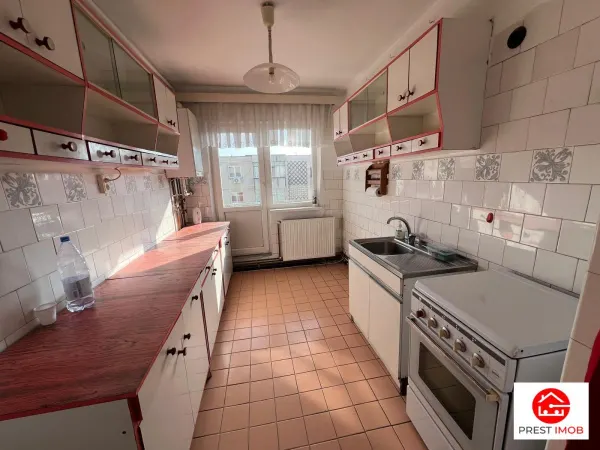 Apartament 4 camere Târgu Mureș - poza 1