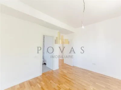 Inchiriere Vila 5 Camere Pipera - Erou Iancu Nicolae - foto 11
