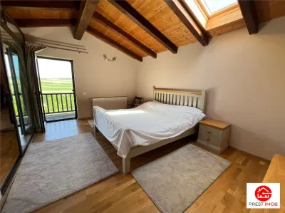 Casa cu teren 4.6 hectare la 17 km de Targu Mures - foto 10