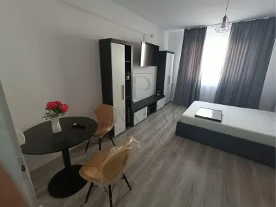 BLASCOVICI - AP. 1 CAMERA - mobilat, utilat, RENOVAT, etaj intermediar - foto 1