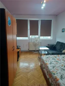 Apartament 3 camere | Complex Studentesc | 70 mp | Decomandat | Etaj 8 | Centrala proprie - foto 5