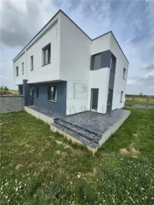 Duplex 3 dormitoare - 3 bai - bucatarie inchisa - Urseni - foto 2