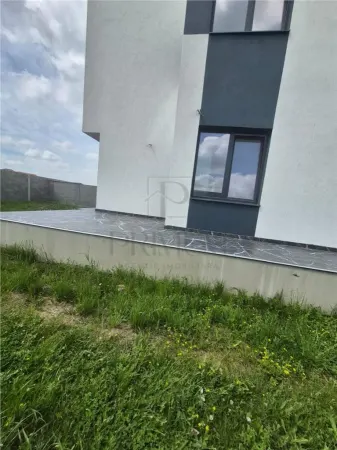 Casă 4 camere Urseni - poza 6