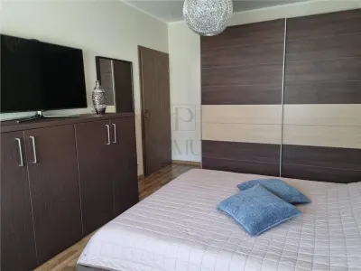 GIROC - 2 CAMERE - ETAJ INTERMEDIAR - PARCARE INCLUSA - ZONA EXCELENTA - foto 5