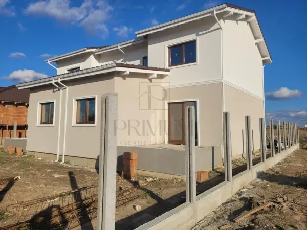 Casă 4 camere Moșnița Nouă - poza 2