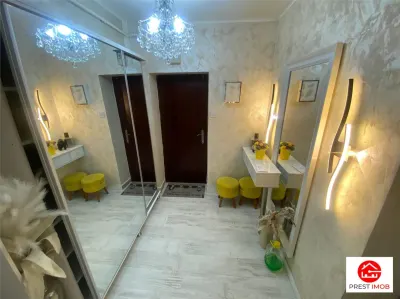 Apartament cu 3 camere de vanzare in zona centrala - foto 11