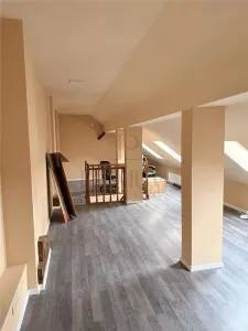 SPATIU PENTRU BIROURI -  ZONA ULTRACENTRALA -  CENTRALA PROPRIE - AER CONDITIONAT - foto 4