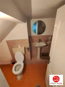 Apartament si spatiu comercial de vanzare - foto 13