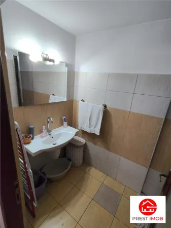 Apartament 5 camere Reghin - poza 6