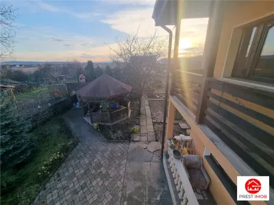 Casa de vanzare 4 camere  (+4 semifinisate ),12 arii teren, Unirii, Mures - foto 6