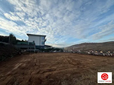 de vanzare 500 mp teren cu autorizatie de constructie , cartierul Rasaritului, sancraiul de Mures - foto 6