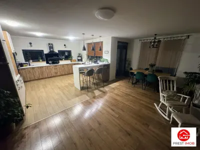 Casa de vanzare - foto 2