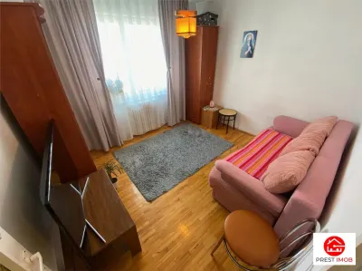 Apartament cu 4 camere de vanzare in Tudor - foto 3