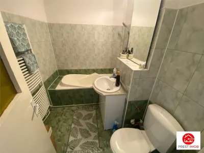 Apartament cu 4 camere de vanzare in Tudor - foto 6
