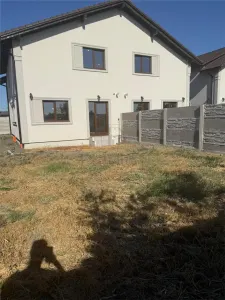 MOSNITA - COMPARTIMENTARE EXCELENTA - FOARTE SPATIOS - DUPLEX - foto 3