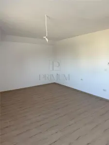 MOSNITA - COMPARTIMENTARE EXCELENTA - FOARTE SPATIOS - DUPLEX - foto 5