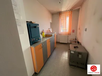 De inchiriat policlinica in Toplita - foto 11